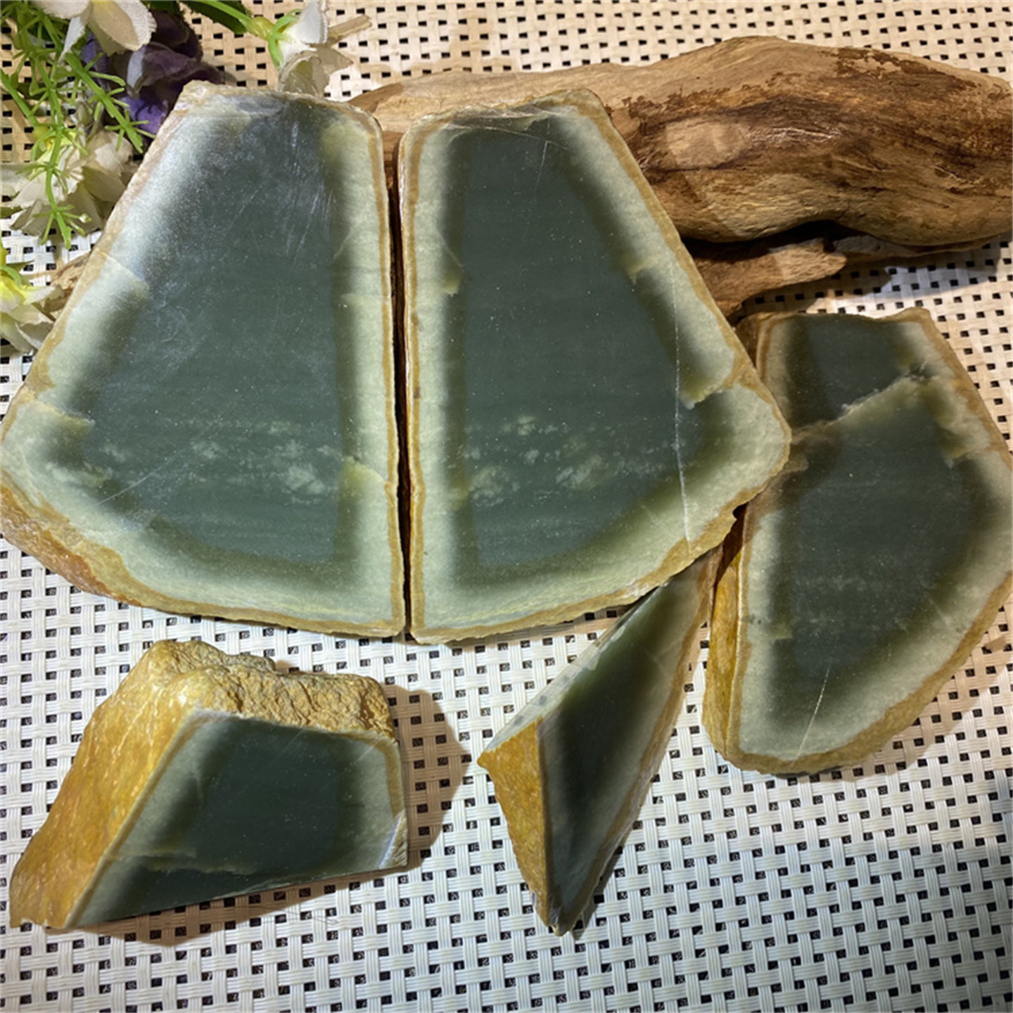 和田玉鸭蛋青原料析木河磨玉原石