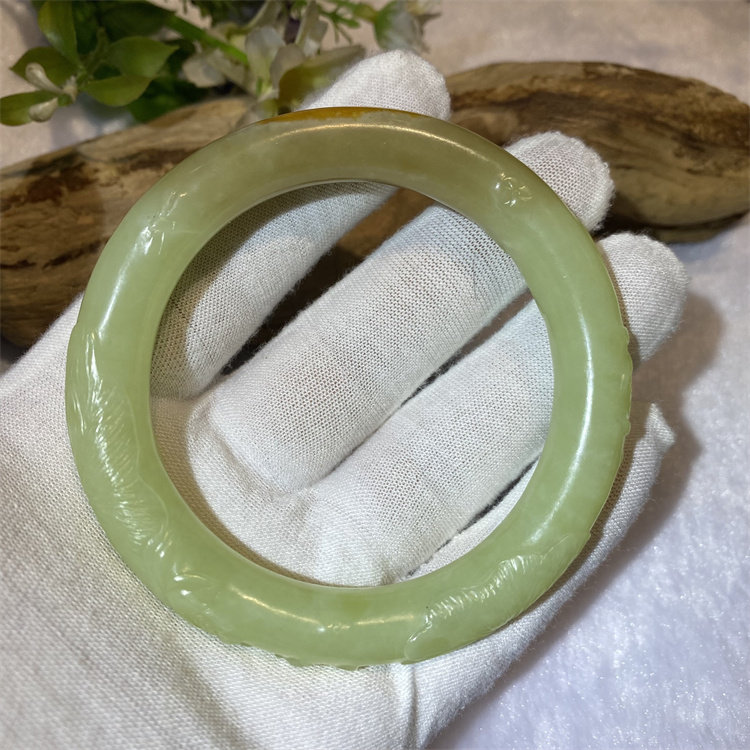 和田玉黄白河磨玉手镯荷花雕花手串吊坠手把件原石原料析木料岫玉