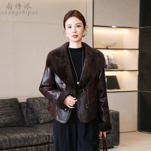 皮毛一体皮草海军领外套女短款2026真皮冬新款鹅绒服皮衣羽绒服