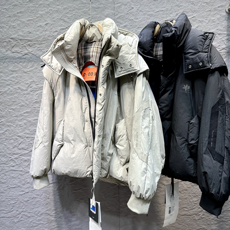 90白鸭绒美式潮流加厚羽绒服