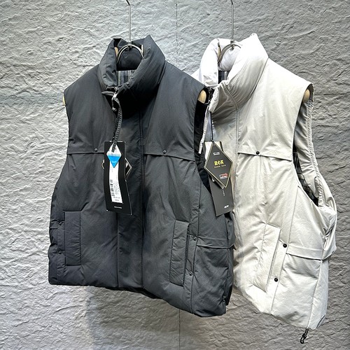 美式潮牌立领宽松廓形羽绒马甲