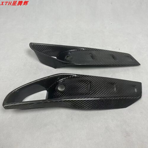 宝马X6M雾灯装饰件碳纤维