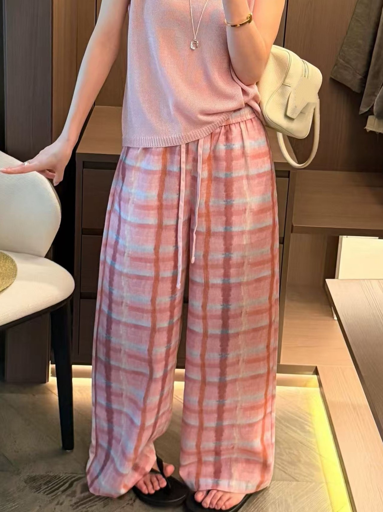 欧洲站2026夏季新韩版时尚松紧腰宽松显瘦百搭格子休闲裤女