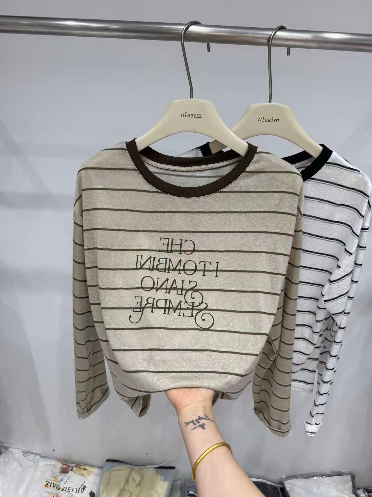 欧洲站2026夏季新韩版时尚圆领宽松显瘦字母防晒条纹百搭T恤上衣