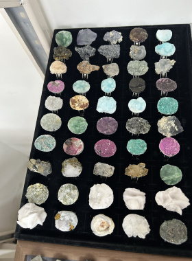 天然原石戒指每枚戒指都是不同的适合收藏或佩戴一物一图