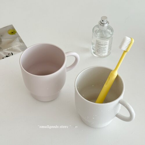 极简风加厚刷牙杯情侣漱口杯