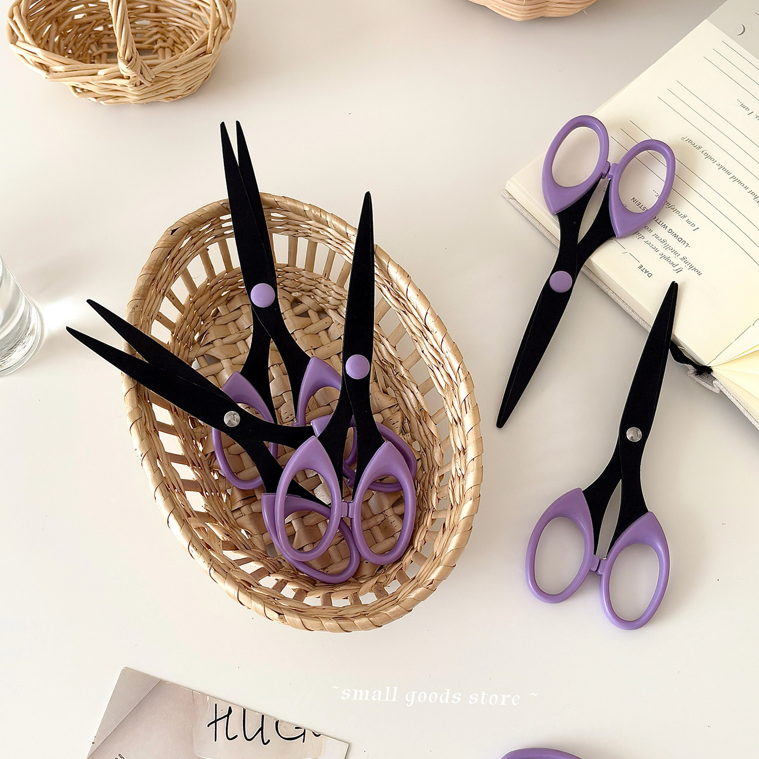 轻便小剪刀  暗夜紫极简风小剪子办公室裁纸剪刀宿舍开箱快递剪刀