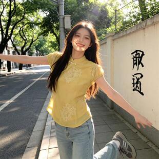 柠檬黄花朵刺绣盘扣短袖衬衫女夏收腰显瘦短款衬衣国风旗袍式上衣
