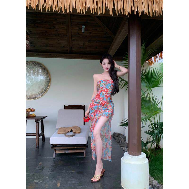 法式碎花开叉抹胸连衣裙女夏季收腰显瘦包臀裙子纯欲风度假中长裙