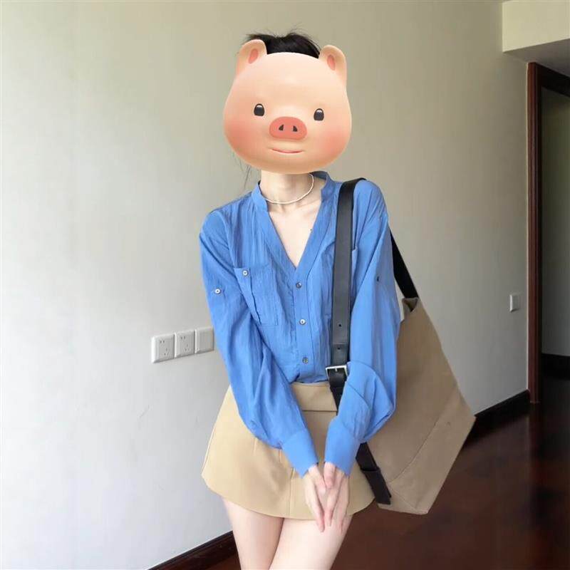 克莱因蓝色V领长袖衬衫春装高级感宽松衬衣别致职业通勤上衣女
