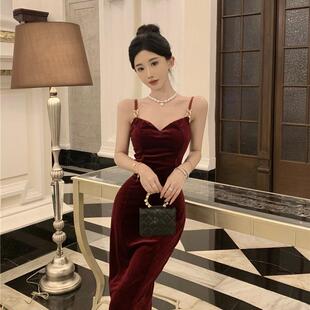 覆古高底修身丝绒吊带裙秋冬新皇家姐妹风格修身臀抱底裙