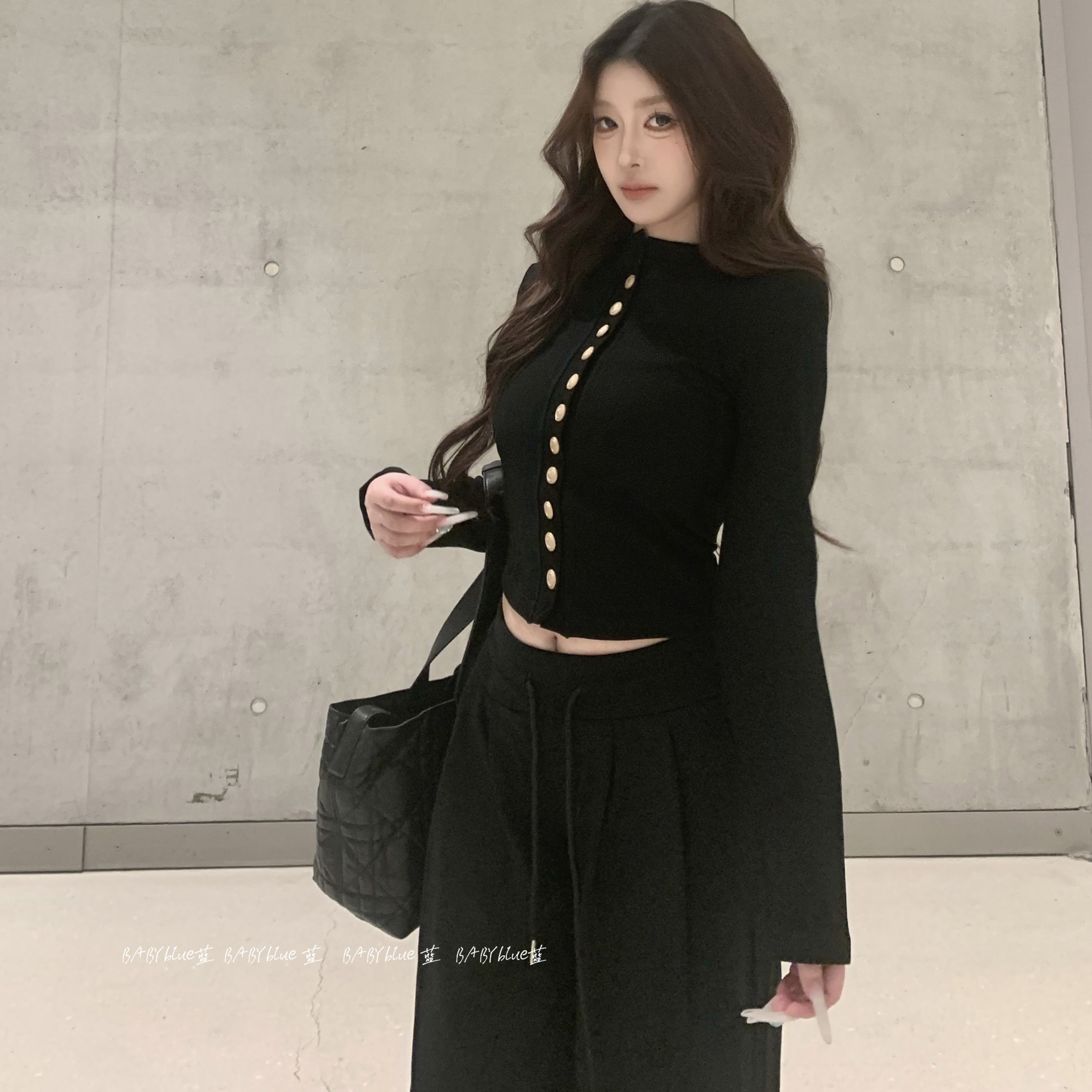 BABYblue金扣长袖针织上衣打底衫图片