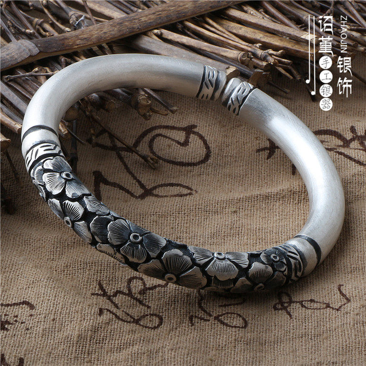 工立体浮雕工艺雕刻手镯梅花999银手镯手工定制开口金箍棒银手镯