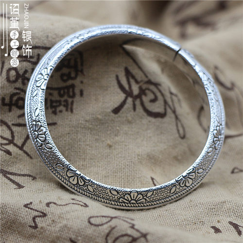 三角菱形樱花银手镯999纯银女手工錾刻菱形国风汉服配饰古法镯子