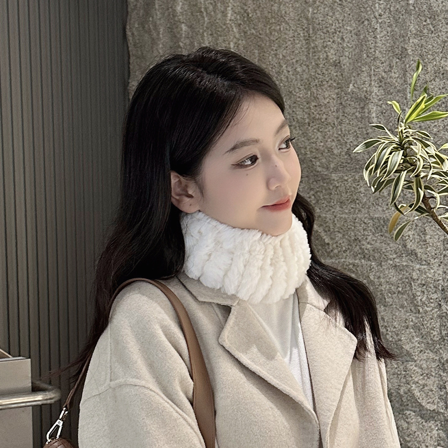 网红同款獭兔毛围脖女毛绒发带空顶弹力皮草帽子冬季保暖围巾真毛