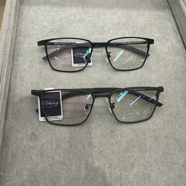 哥邦92074实拍纯钛超轻商务职场钛眼镜框IP电镀可配近视纯钛镜架