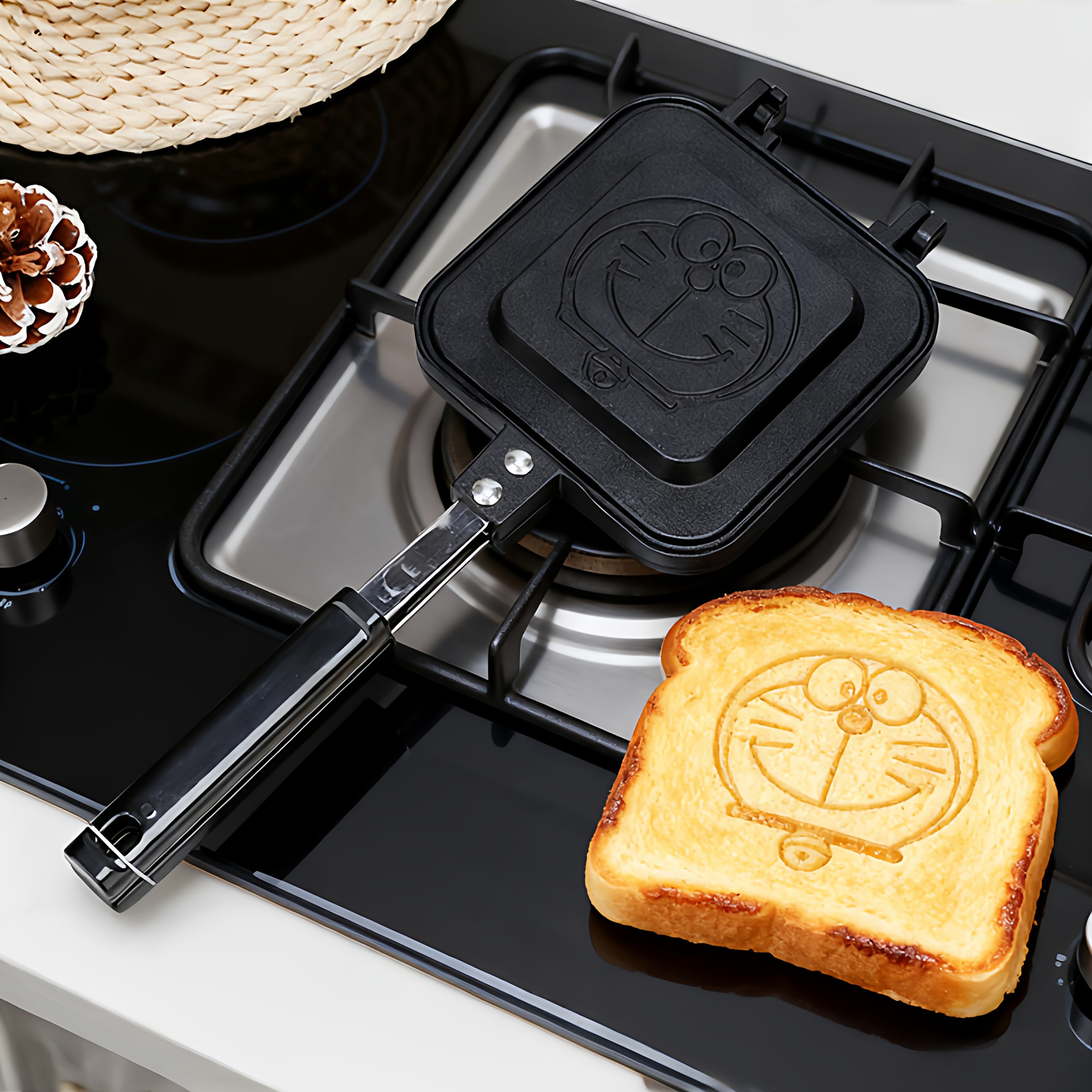 早餐锅三明治夹锅热压吐司封边烤盘面包模具双面不沾锅家用不粘锅