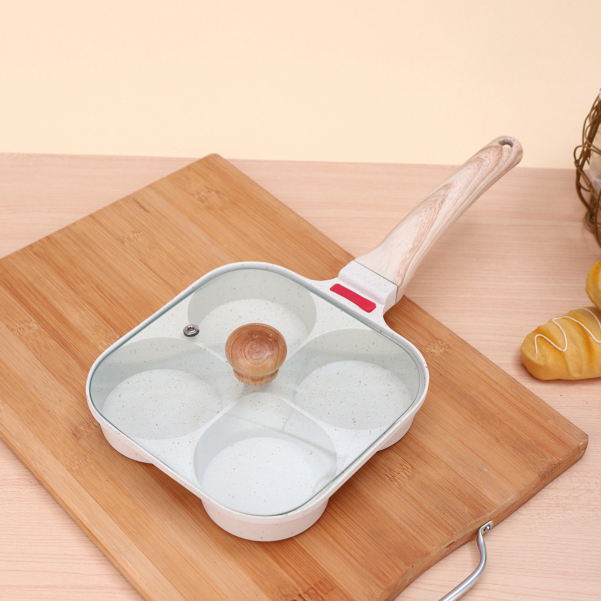 新四孔煎蛋锅家用带盖汉堡锅神器不粘锅煎锅平底锅早餐模具电磁炉