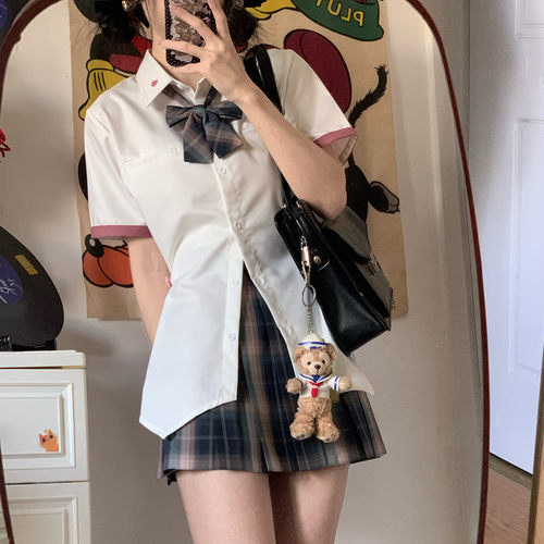 木子酱JK城堡收腰衬衫套装