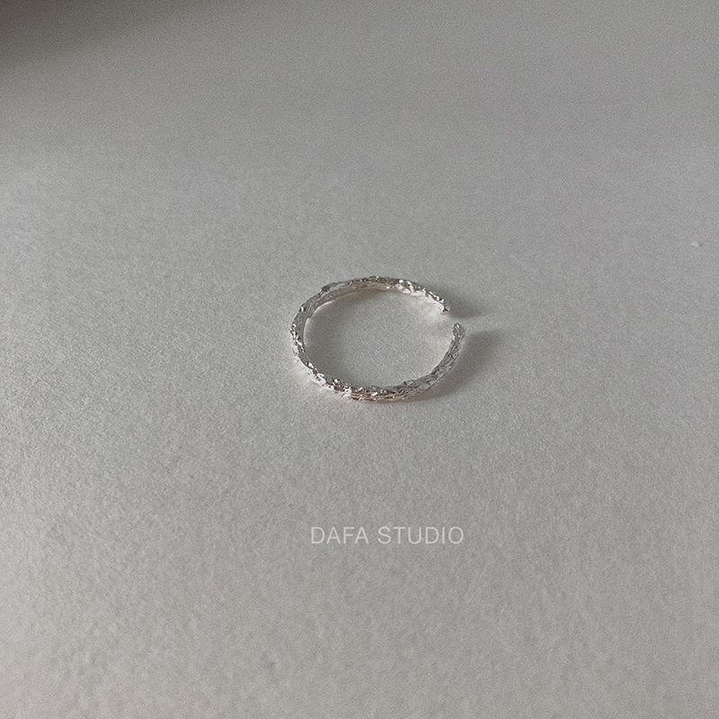 DAFA小众设计个简约冷淡风戒指 S银素圈锡纸不规则食指戒子