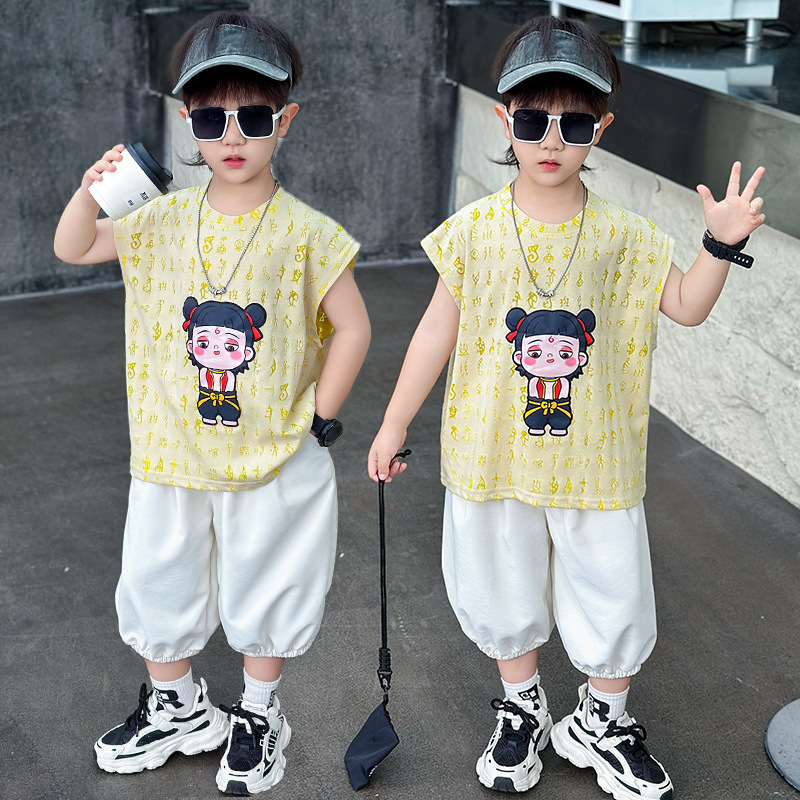 夏款哪吒儿童服装男童夏套装2025新款痞帅时髦男孩宝宝中国风夏季