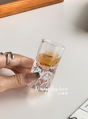 中古透明玻璃酒杯家用高颜值白酒杯烈酒杯子创意小众一口杯高级感