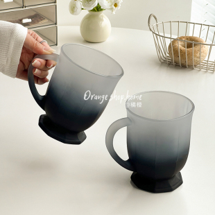 渐变磨砂灰玻璃带把喝水杯家用高颜值饮料果汁杯啤酒杯办公室茶杯