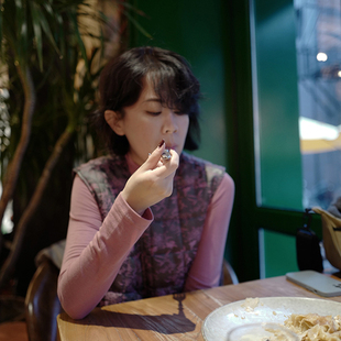 T269 黑桃园圆领单排扣人丝刺绣两面穿方格绗缝马甲 安且吉兮