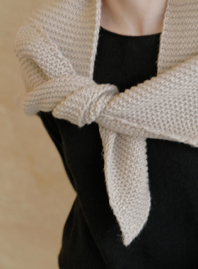 【失而复得】粗棒针羊毛混纱复古三角巾纯色针织保暖围脖女冬 A51