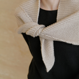 【失而复得】粗棒针羊毛混纱复古三角巾纯色针织保暖围脖女冬 A51
