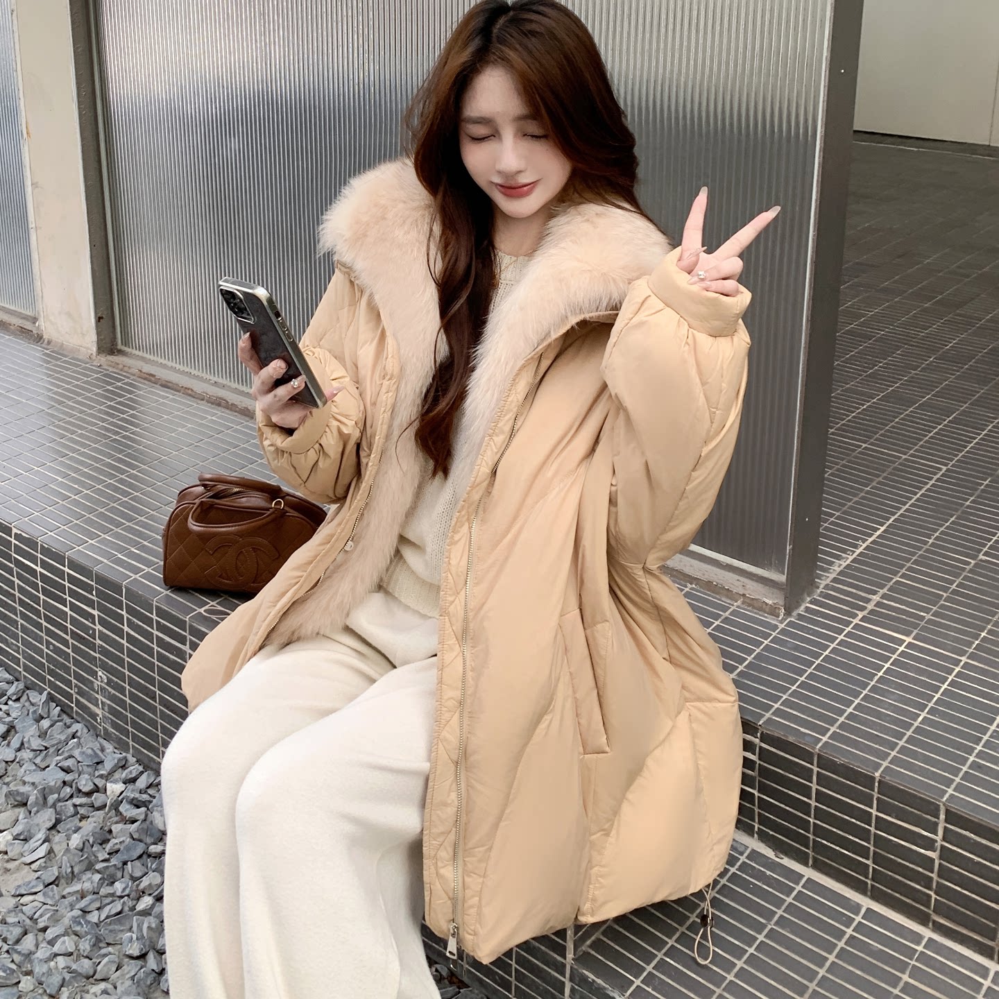 超大码羽绒服女300斤特胖mm2025新款加厚遮肚显瘦 狐狸大毛领外套