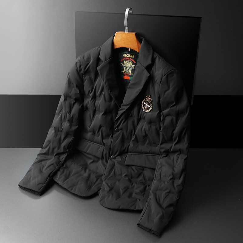 2022小立领羽绒服男冬装小蜜蜂绣花90白鸭绒 钱塘6016-F5011-P280图片