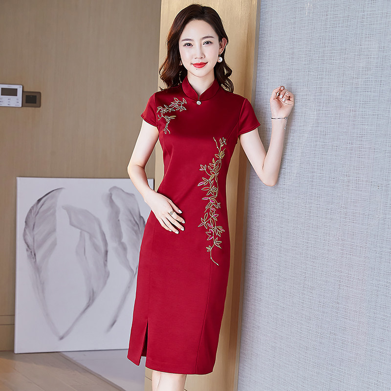 新款结婚高贵丈母娘连衣裙旗袍