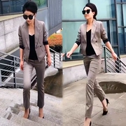 San Yu Ying tinh tế của phụ nữ dạ con với cùng một chiếc áo khoác nữ Slim Slim ngắn chín quần phù hợp với bộ đồ mới - Business Suit