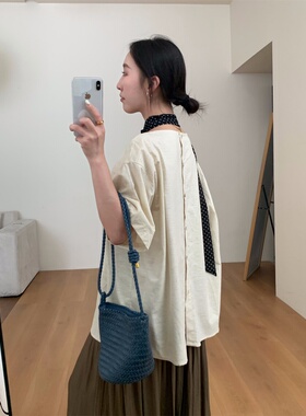 白色挂脖丝巾宽松棉麻上衣女2026新款夏季大码胖mm轻奢高级感上衣