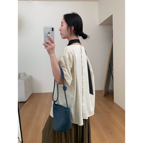 白色挂脖丝巾宽松棉麻上衣女