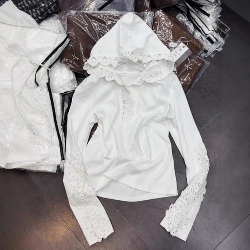 十三行纯欲风蕾丝拼接连帽长袖