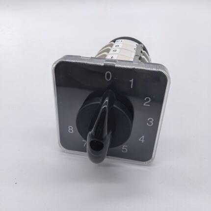 长江长信转换开关LW31-20/4包装封口吸塑机0-8档4节组合GLE9 32A