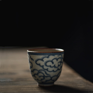 手绘茶杯 功夫茶具景德镇手工釉下青花单杯祥云云纹茶杯品茗杯