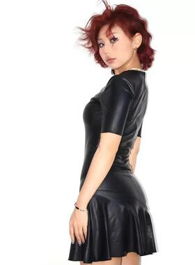 【AGD】RubyDoll皮质包臀裙百褶裙中袖辣妹性感修身显瘦V领连衣裙