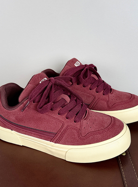 秋冬季爆款板鞋男新款鞋子2025美式滑板运动鞋男鞋百搭面包鞋子潮