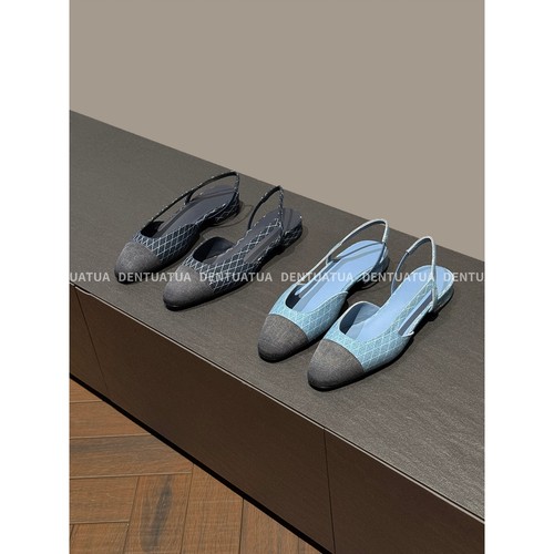 DENTUATUA 通勤路上的时髦精！25ss牛仔圆头棱格纹粗跟包头凉鞋女