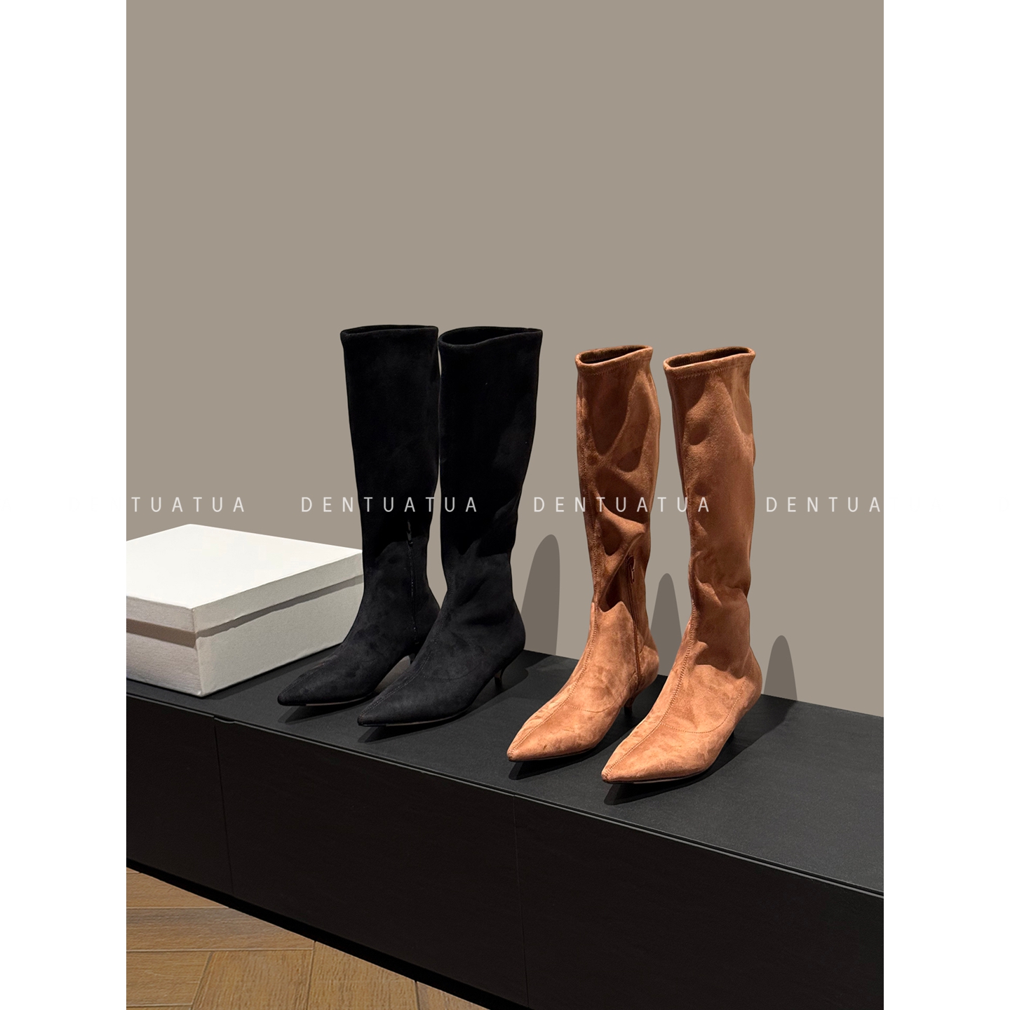 DENTUATUA身体雕塑的质感密码！25FW尖头细跟侧拉链高筒长靴女