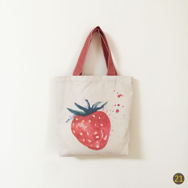 totu草莓学生帆布便当包