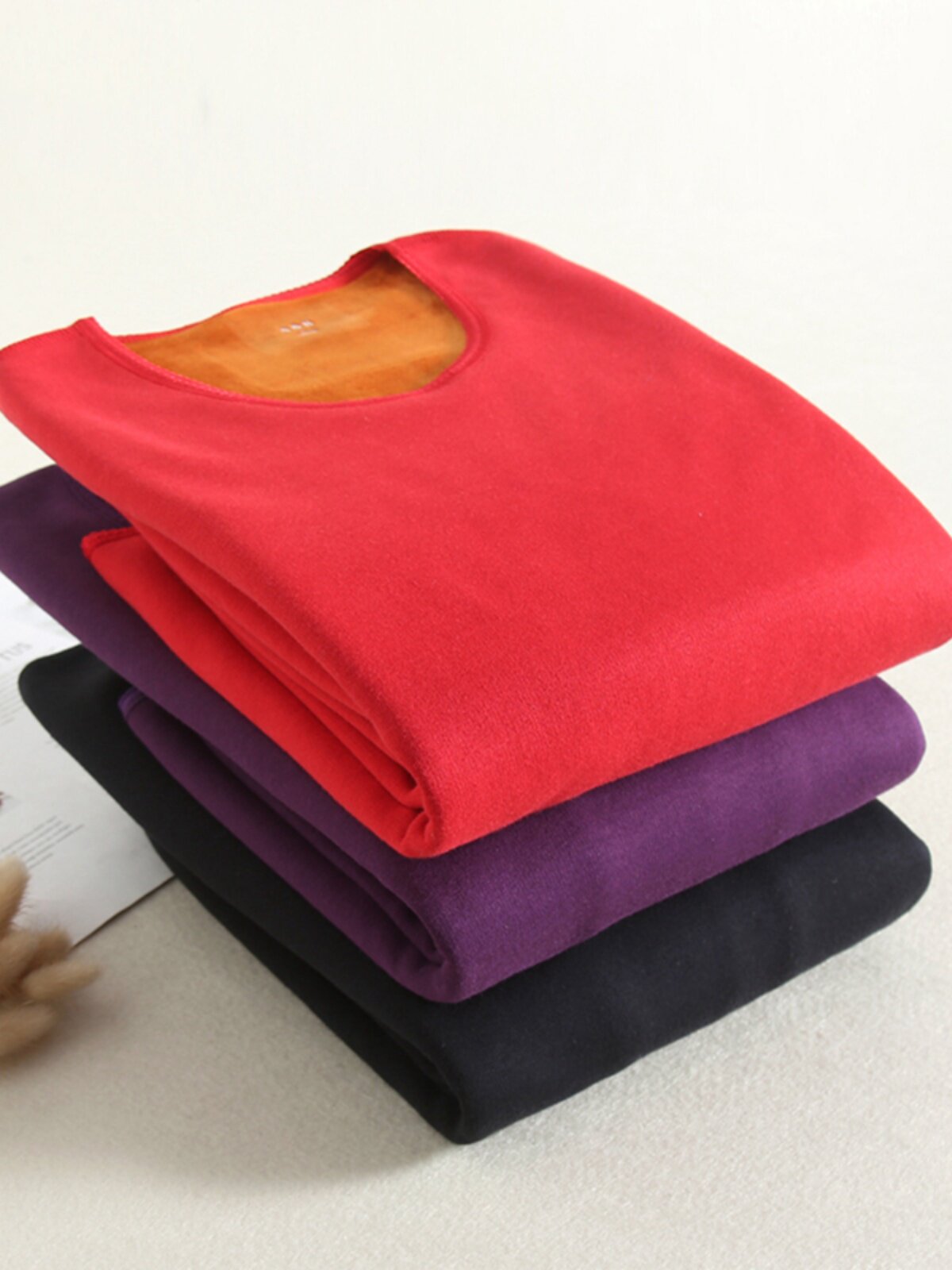 AB 속옷 겨울 여성 라운드 넥 산호 벨벳 플러스 벨벳 두꺼운 방한 중년 및 노인 열 속옷 세트 가을 옷과 가을 바지