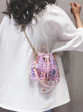 梦幻仙女包包时尚水桶包少女包蹦迪包反光bilingbiling包亮片包包