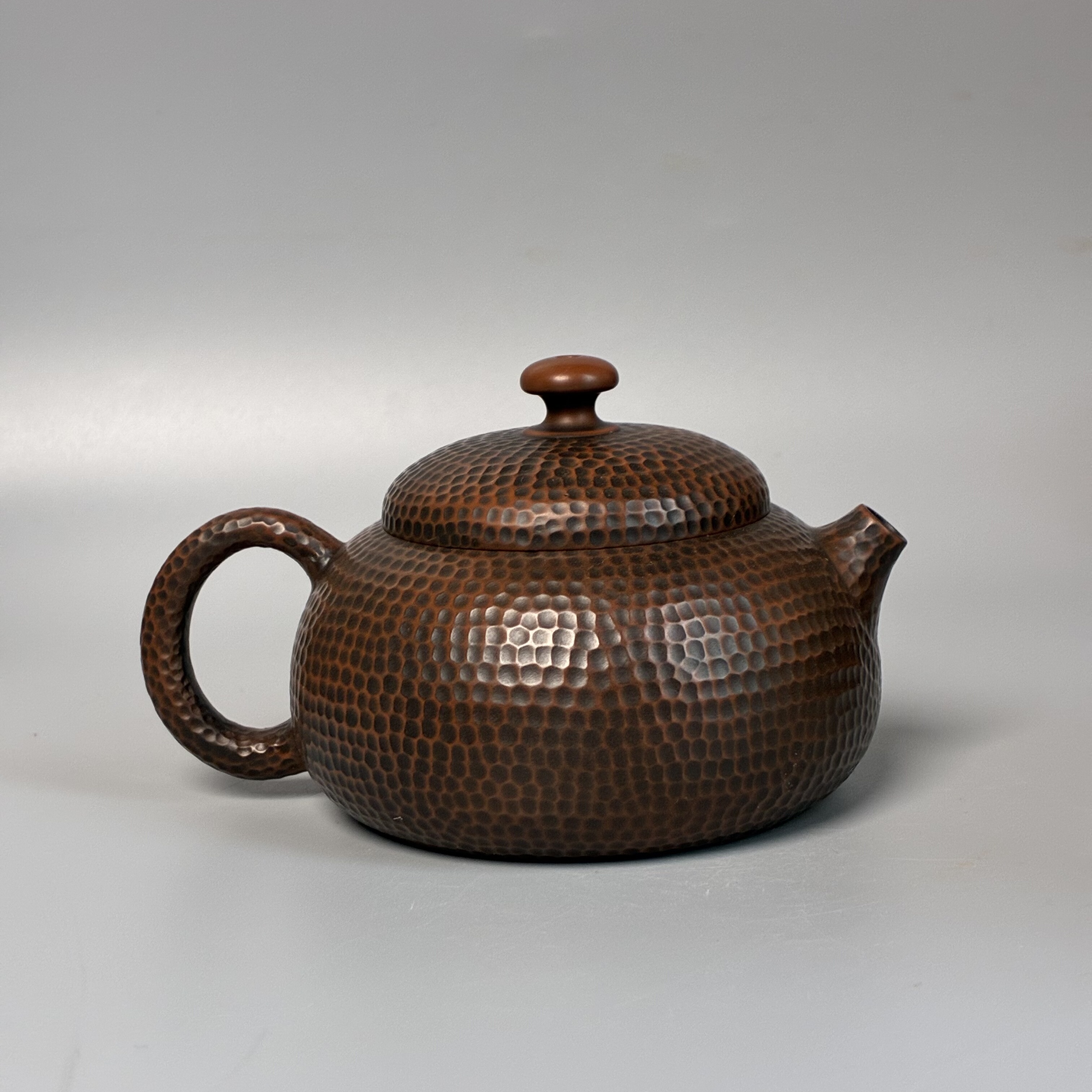 云南建水紫陶全手锤纹茶壶非紫砂高档泡茶壶西施壶中式泡茶家用