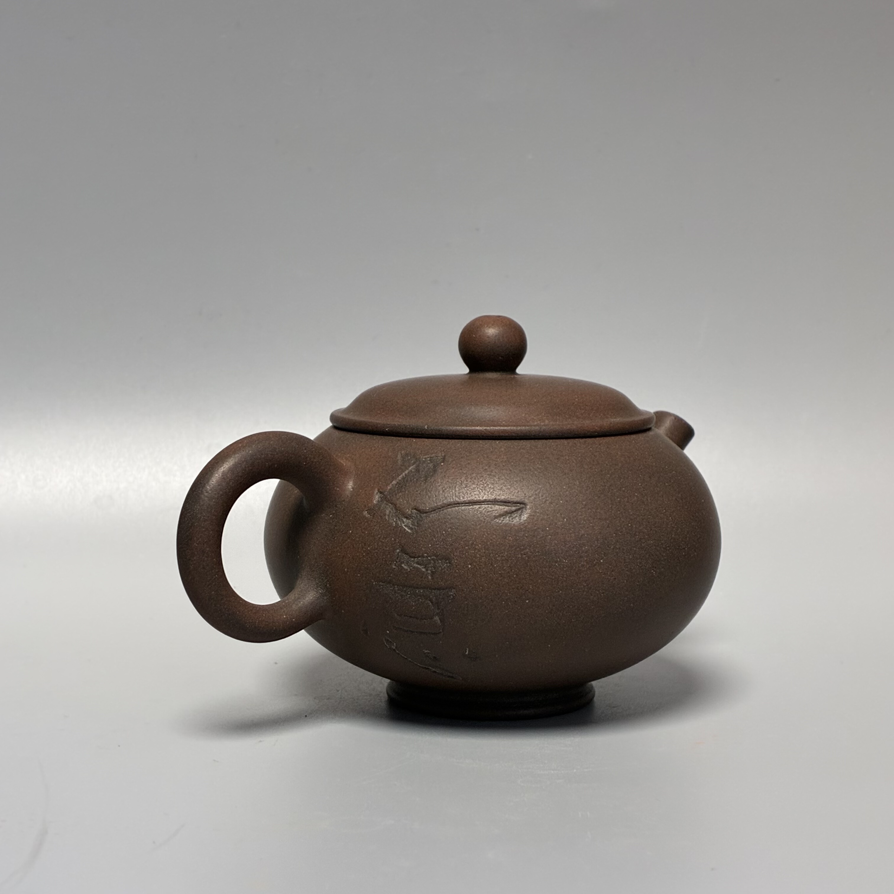 云南建水紫陶茶壶手磨150cc