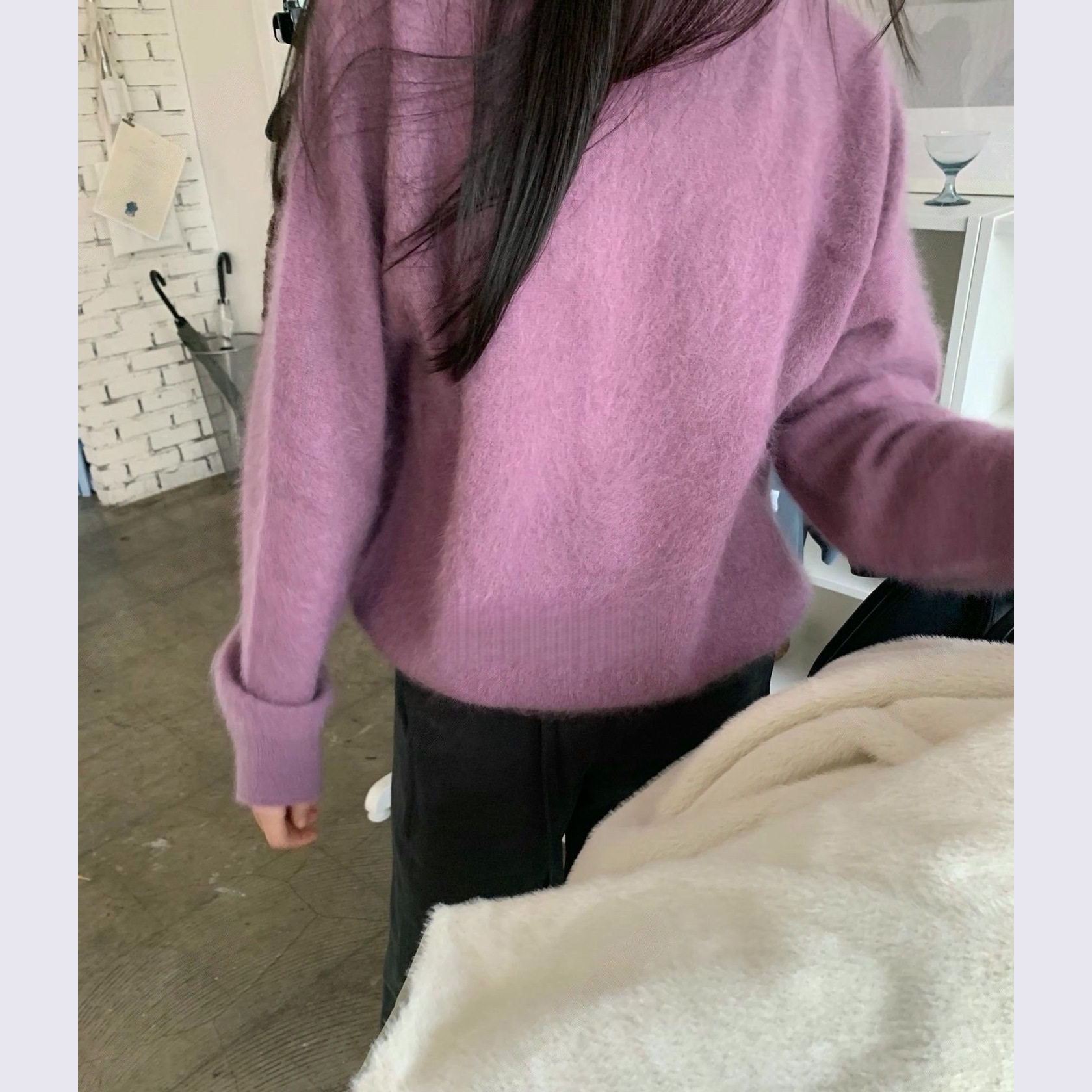 陆续！浪漫紫色拉毛毛衣2025冬季新款韩国宽松圆领套头羊毛上衣女,女装/女士精品,毛衣,淘宝优惠券,粉丝福利购,淘宝优惠卷