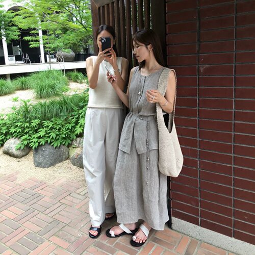 moia无袖针织马甲背心+A字显瘦半身裙东大门26夏季新款韩系套装女